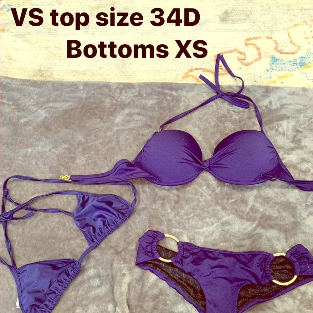 VS navy bikini
